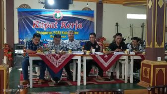 Keberhasilan Program PGRI Banjarnegara Bukti Nyata Kekompakan Seluruh Anggota