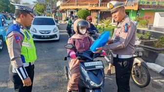 Operasi Patuh Candi, Polres Kebumen Malah Bagi-bagi Hadiah, Kok Bisa?