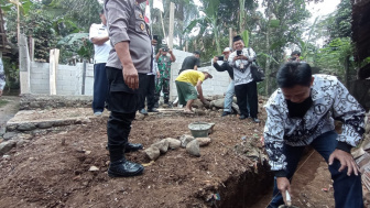 PGRI Banjarnegara Gandeng Baznas Bedah Rumah Guru di Wanadadi