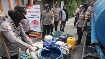 Kekeringan, Desa Ini Dapat Kiriman Air dari Polwan Polres Purbalingga