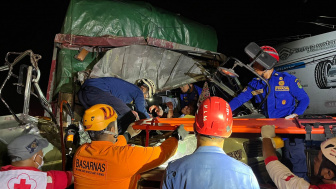 Kecelakaan Truk Bawang Vs Truk Pasir di Magelang, Sopir Terjepit Bodi Akhirnya Selamat