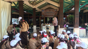 Lewat Kuliner, Pramuka Mengenal Museum Soegarda Poerbakawatja Purbalingga