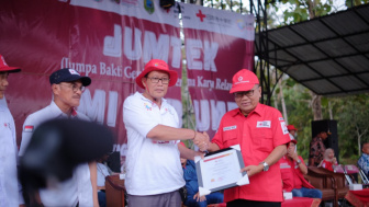 PMI Kebumen Terima Penghargaan PMI Pusat, Jadi Model Percontohan Pembinaan PMR dan Satuan Pendidikan Aman Bencana