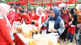 Produk UMKM Berbahan Dasar Komoditas Lokal Dipamerkan dalam Roadshow Pemulihan Ekonomi di Kejobong