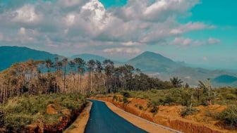 Hanya 20 Km dari Alun-alun Banjarnegara, Wisata Bak Lukisan Hidup di Angkruk Ranis Banjarnegara