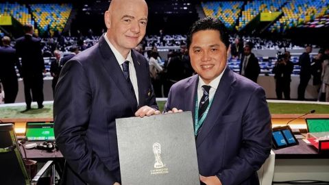 Erick Thohir Sodorkan 11 Program untuk Perbaikan Sepak Bola Indonesia : Pembinaan Wasit Jadi Perhatiannya