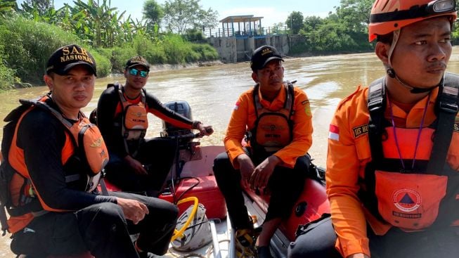 Pilu Tuna Netra Hilang di Grobogan, Tongkat dan Baju Ditemukan di Pinggir Sungai Tuntang