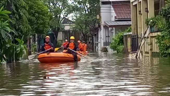 700 Rumah di Kota Tangerang Terdampak Banjir Akibat Sungai Angke Meluap