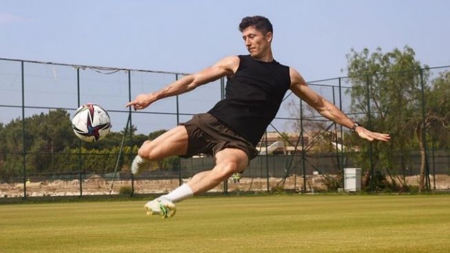 Bayern Munchen Lepas Robert Lewandowski ke Barcelona