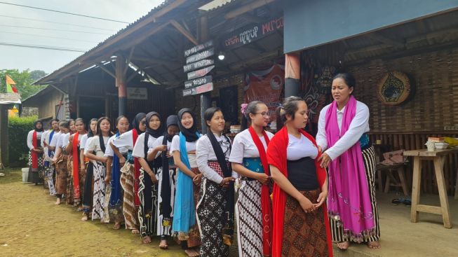 Wisuda Lengger Wonosobo, Ikhtiar Menjaga Profesionalisme dan Martabat Lengger