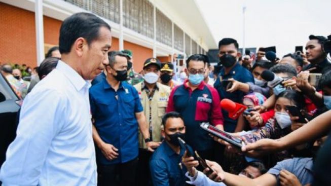 Prihatin Hakim MA hingga Gubernur Papua Lukas Enembe Tersandung Korupsi, Jokowi Minta Ada Reformasi Hukum