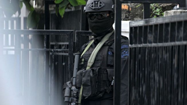 Bom Bunuh Diri di Polsek Astanaanyar Bandung, 1 Orang Tewas dan Beberapa Orang Luka
