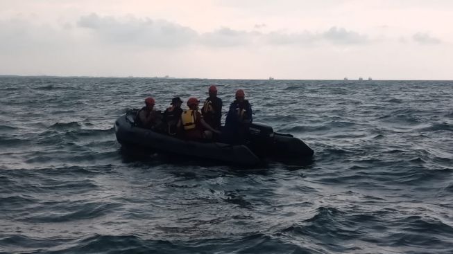 Mancing Dini hari Naik Sampan, Pemancing di Tugurejo Semarang Hilang