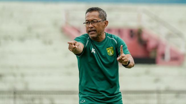 Pelatih Aji Santoso Bakal Terapkan Hal Ini, Saat Persebaya Menjamu PSS Sleman Besok