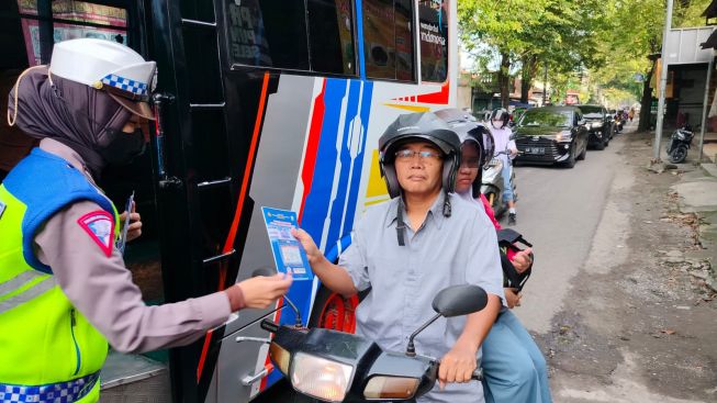 Pengumuman! Tilang Manual Kembali Diberlakukan di Kebumen