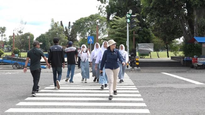 Beda dengan Zebra Cross, Ini Fungsi Pelican Crossing untuk Pejalan Kaki di Kebumen