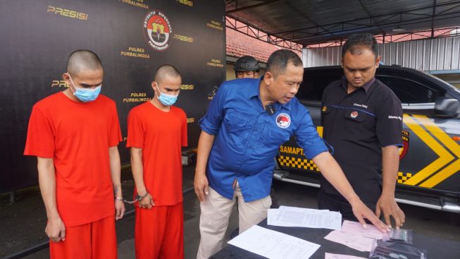 Polres Purbalingga Tangkap Kakak Beradik yang Kompak Edarkan Obat Berbahaya, Ribuan Pil Disita