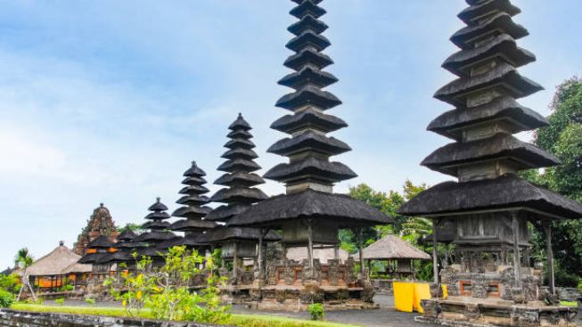 Catur Brata Penyepian, Larangan Saat Nyepi