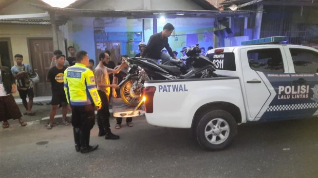 Polisi Datang, Balap Liar di Kebumen Bubar