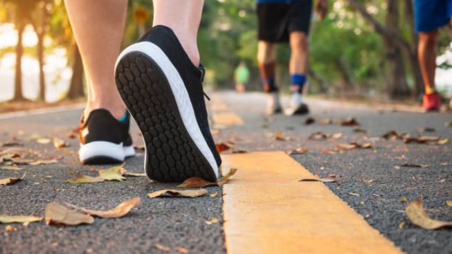 Jalan Cepat: Olahraga Sederhana yang Menurunkan Risiko Diabetes Tipe Dua