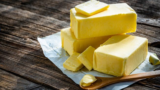 Jangan Sampai Salah Bahan, Ini Perbedaan Butter Mentega dan Margarin