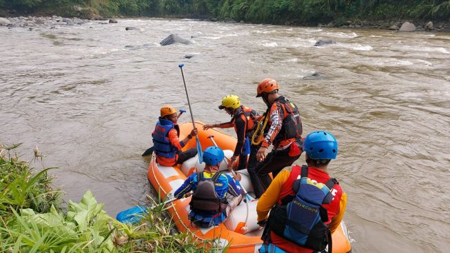 Sempat Ngojek Cari Ikan di Sungai Serayu, Warga Selokromo Wonosobo Hilang