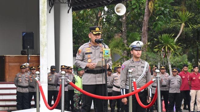 Opening Ceremony KIE Dimeriahkan Penampilan Koreografi Karya Denny Malik