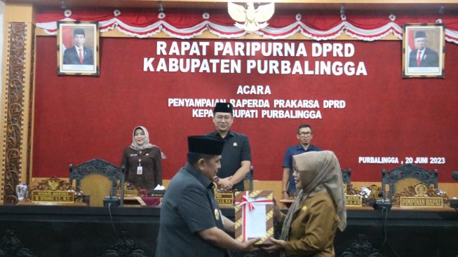 Raperda Prakarsa Gali Potensi Desa Wisata Purbalingga