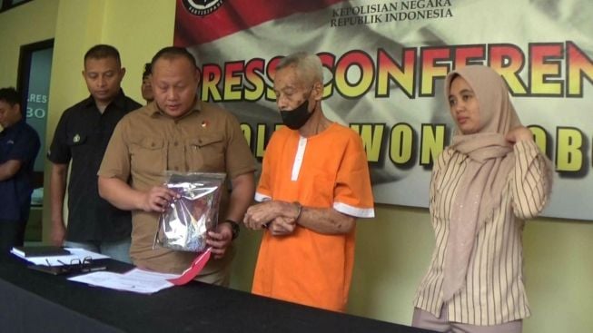 Bejat! Seorang Kakek Cabuli Tetangga Pengidap Down Syndrome di Wonosobo