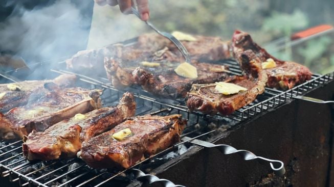 Kepala Pusing Setelah Makan Daging Kambing, Perhatikan Penyebab Ini yang Mungkin Terjadi