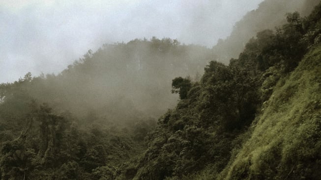 Menyingkap Keindahan Kebumen Sisi Utara dengan Mengendarai Trail