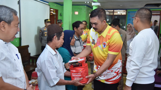 Truk Guling Tewaskan 5 Orang di Kebumen, Korban Terima Tali Asih