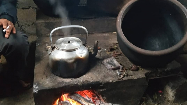 Alasan Dapur Adalah Ruang Tamu Paling Asyik Bagi Warga Dieng