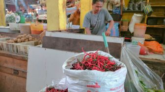 Harga Cabai Merah di Pasar Batusangkar Pedas