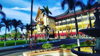 Pemprov Sumbar Bakal Gelar Salat Idul Adha di Halaman Kantor Gubernur