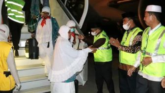 7 Kloter Jemaah Haji Gelombang Pertama Debakarsi Padang Sudah Tiba di Tanah Air