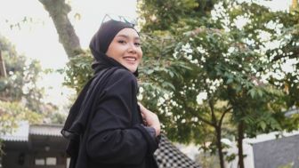 Cita Citata Heran Dirinya Disebut Hijrah Gegara Berhijab: Menutup Aurat Itu Kewajiban Kan?