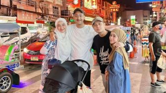 Usai Kasus KDRT, Rizky Billar dan Lesti Kejora Makin Mesra Saat Liburan ke Thailand