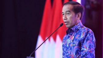 Pengamat Ungkap Alasan Jokowi Cenderung Dukung Prabowo Ketimbang Ganjar