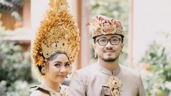 Pernikahan Bertemakan Adat Bali, Komika Gilang Bhaskara Pindah Agama?