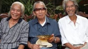 Kabar Duka, Djon Koeswoyo 'Koes Bersaudara' Meninggal Dunia di Usia 90 Tahun