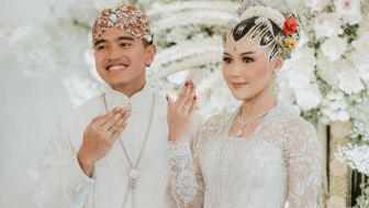 Viral Momen Dirinya Naikkan Celana di Pelaminan, Kaesang Pangarep: Kenapa Harus Ada yang Ngerekam?
