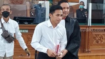 Bharada E Divonis 1 Tahun 6 Bulan Penjara, Hakim Ungkap 6 Hal yang  Meringankan