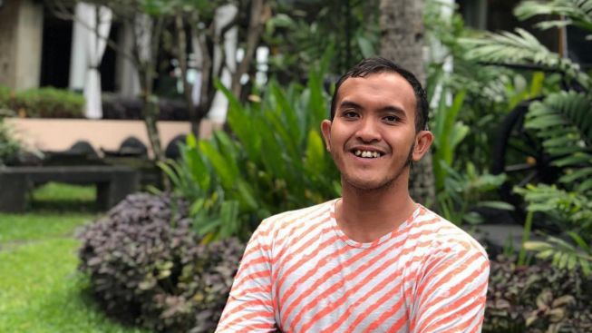 Caisar YKS Ungkap Penghasilan dari TikTok: Bisa Beli Motor dan Mobil