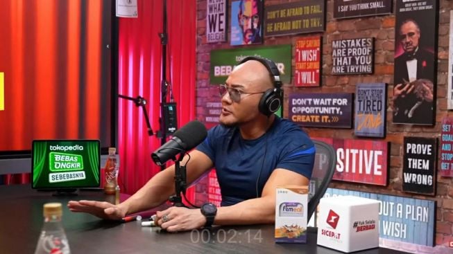 Deddy Corbuzier Ungkap Alasan Hitam Putih Berhenti Tayang