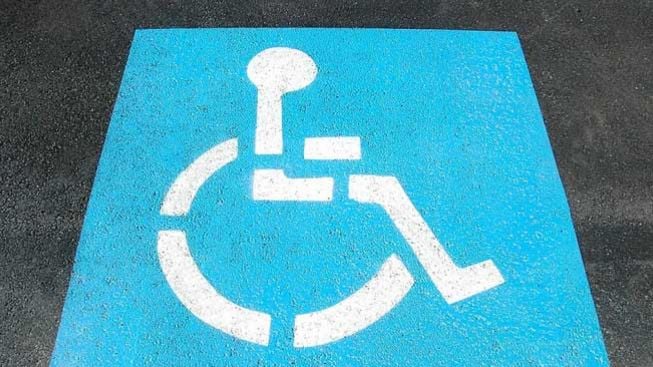 Selama Ini Belum Ada, Pemprov Sumbar Segera Siapkan Jalur Disabilitas di Istana Gubernuran