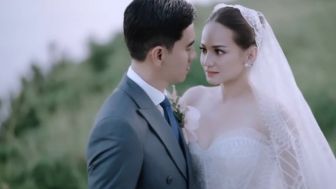 Enzy Storia Susul Suami ke Amerika, Nangis Kejer saat Syuting Terakhir Tonight Show!