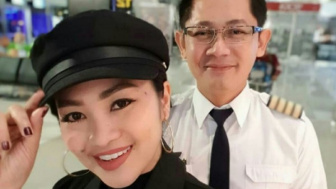 Sesumbar Soal Gaji Pilot, Dewi Perssik Bakal Kicep Dengar Penjelasan Fitri Carlina: Alangkah Baiknya...