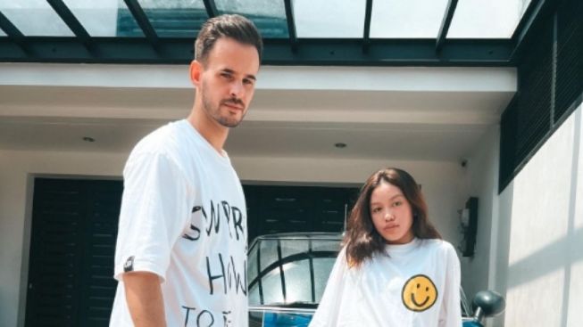Sudah Bantu Nikita Mirzani Jualan, Antonio Dedola Ungkap Lolly Terlantar di Luar Negeri: Dia Harus Hidup di Jalan!