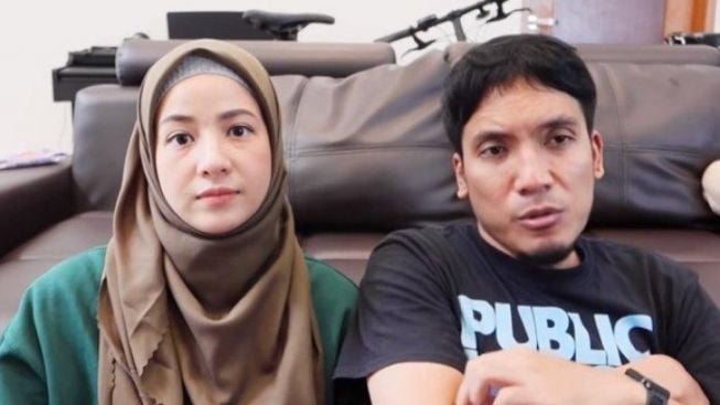 Resmi Cerai, Natasha Rizky dan Desta Kedapatan Kasih Perhatian, Panggilan Sayang Disorot